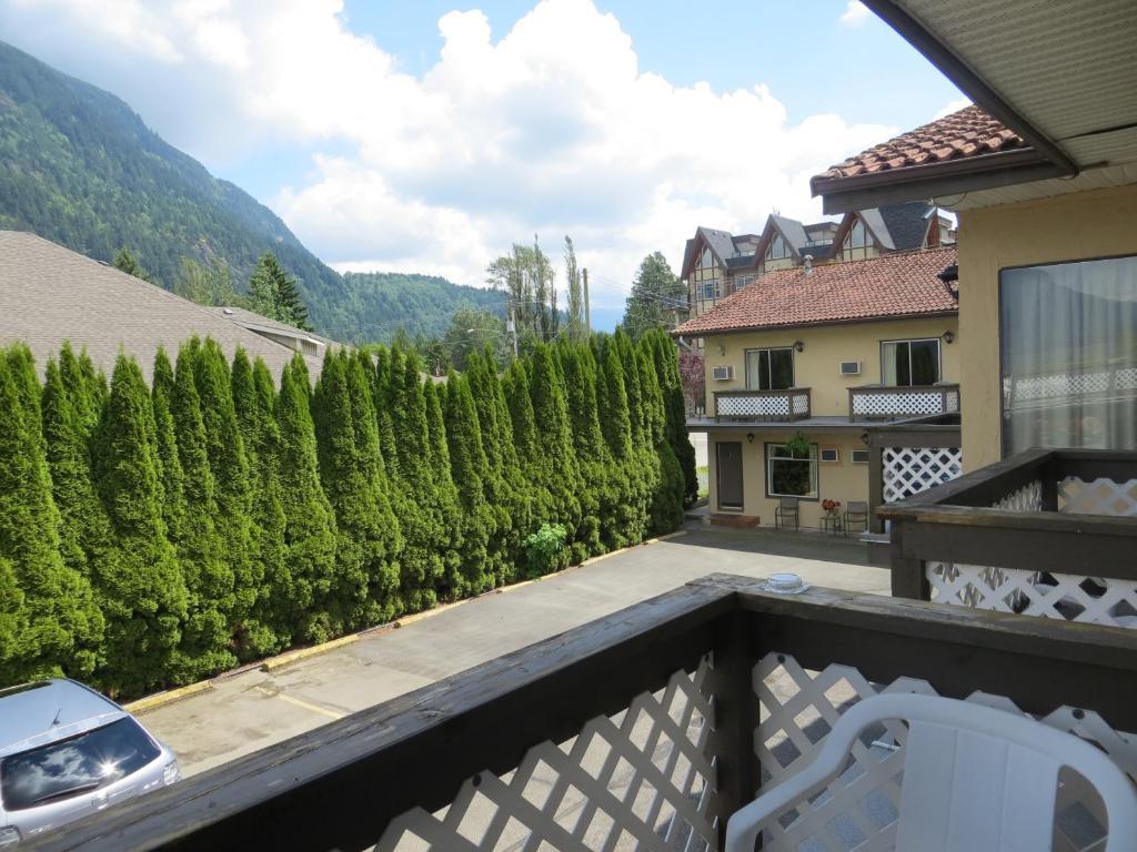 Harrison Village Motel Harrison Hot Springs Phòng bức ảnh