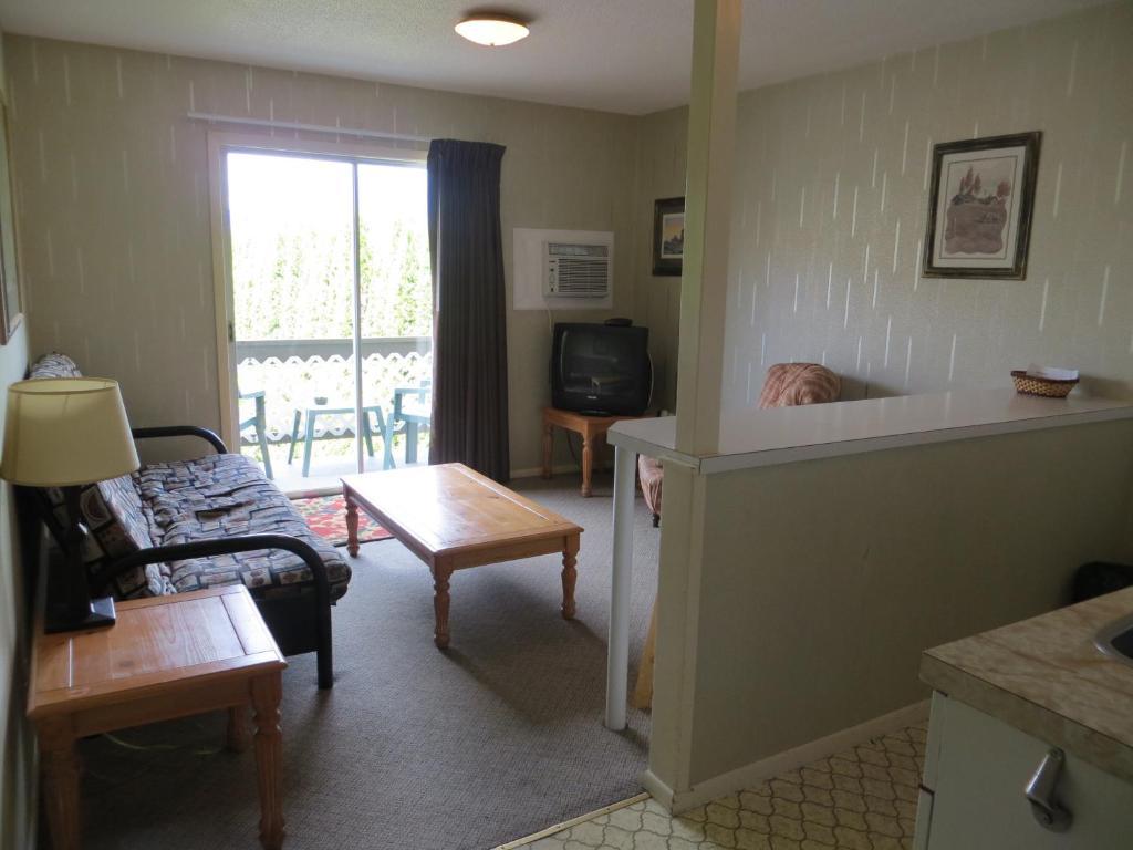 Harrison Village Motel Harrison Hot Springs Phòng bức ảnh